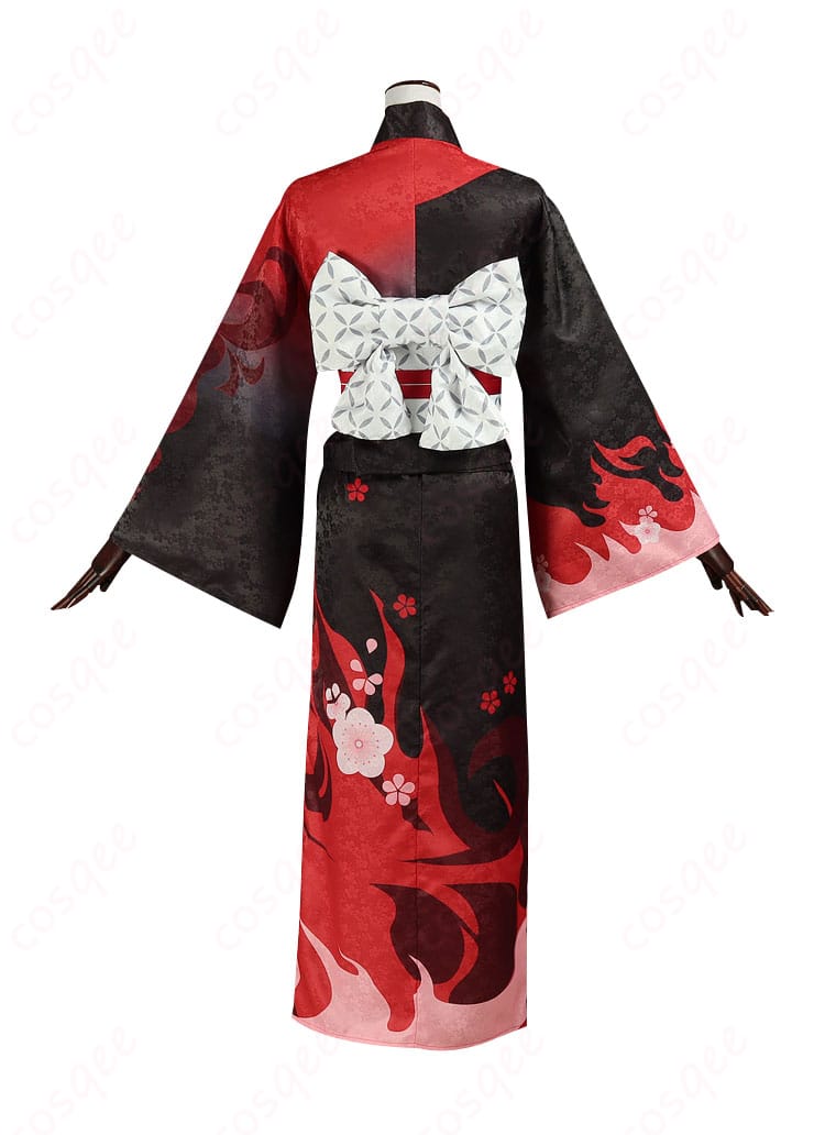 羽生田千鶴 コスプレ衣装 背面画像|背面も忠実に再現されたキャラクター衣装