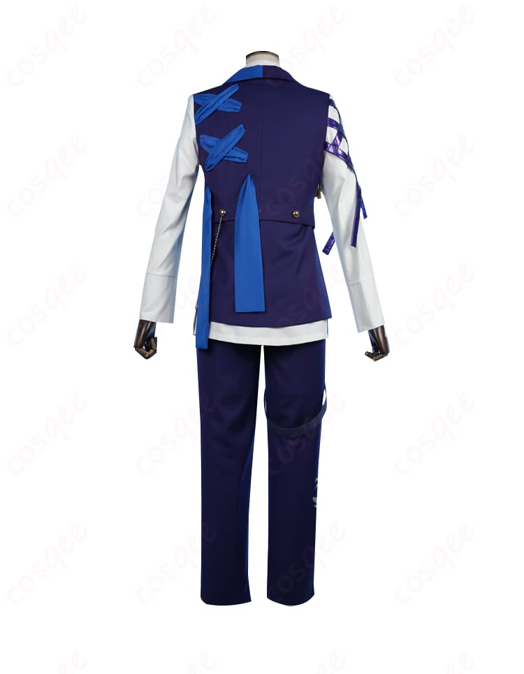氷鷹北斗 コスプレ衣装 背面。後ろのデザインと装飾が見やすい。