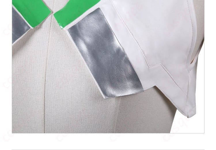 コスプレ衣装の装飾ディテール。全体の装飾が鮮やかで高還元度のデザイン。