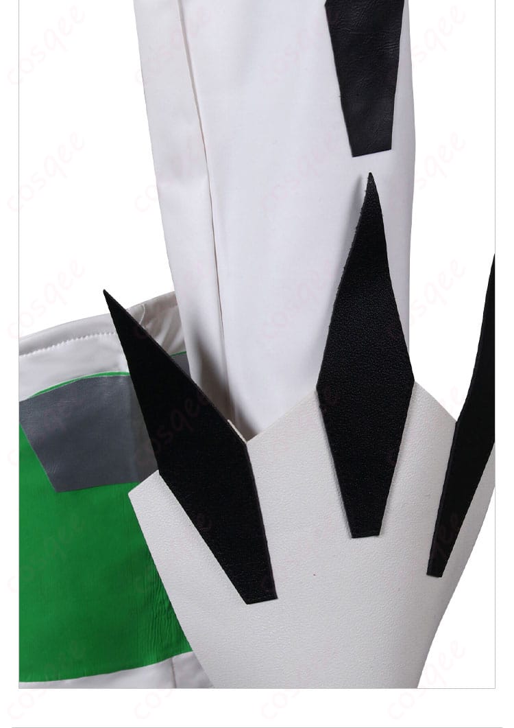 袖口の装飾ディテール。ベール(グリーンハート)の衣装袖口の美しい仕上がり。