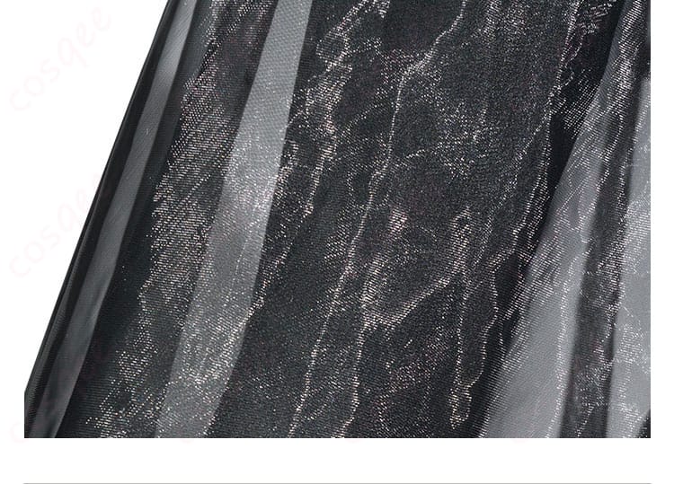 日向ヒナタ コスプレ衣装の頭巾装飾のディテール。ウェディングドレスにぴったりなデザイン。