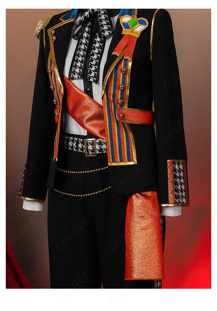 コスプレ衣装の装飾ディテール、華やかな飾り、トリップ衣装に忠実な装飾