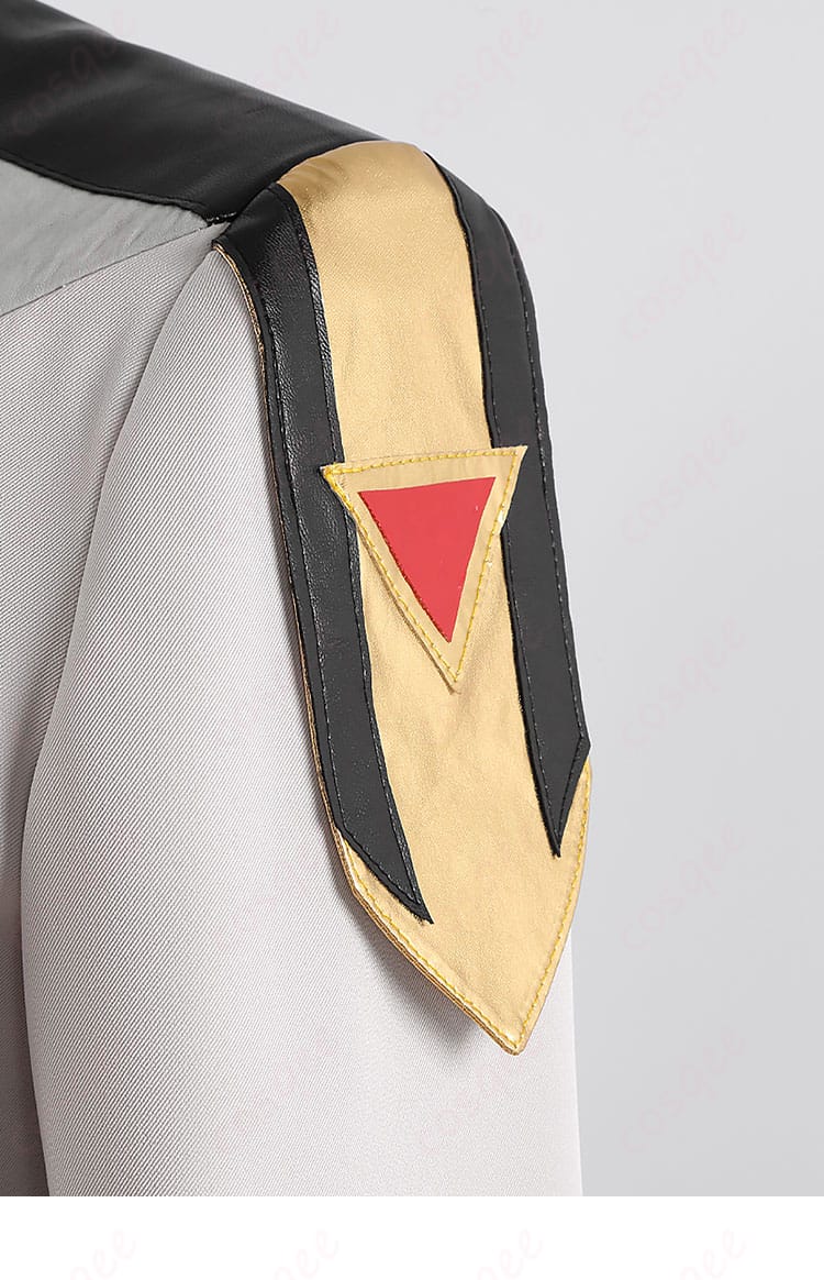 マリュー・ラミアス コスプレ衣装の左肩袖装飾、細かいディテール