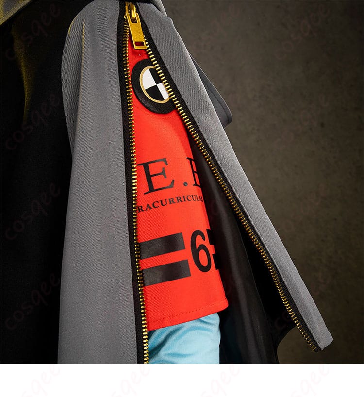 山岸風花 コスプレ衣装 新戦闘服 左肩の袖の装飾ディテール。細やかな仕立てとデザイン。