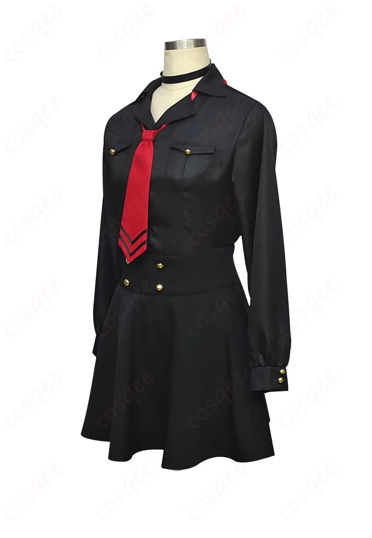 元宮チアキ コスプレ衣装 衣服のシャツサイドディテール。シャツの袖口や装飾がしっかりと写っている側面画像。