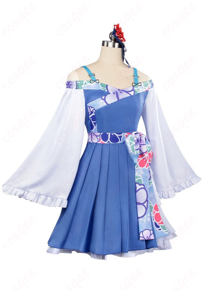 サラ・ダ・オディン コスプレ衣装 側面画像。衣装のラインとシルエットを美しく引き立てる。