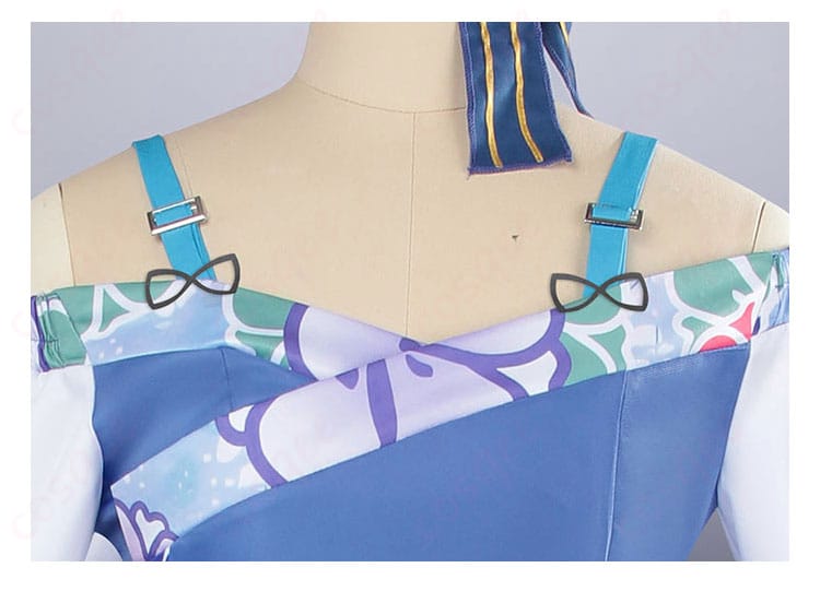 サラ・ダ・オディン コスプレ衣装 领口装饰のディテール画像。精緻な刺繍とデザインでキャラクターの魅力を再現。