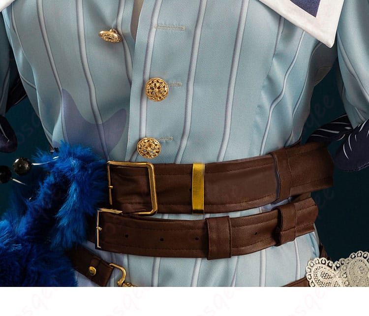 腰帯の装飾細部。高級感のあるデザインで、エミリー・ダイアーのキャラクターを引き立てます。