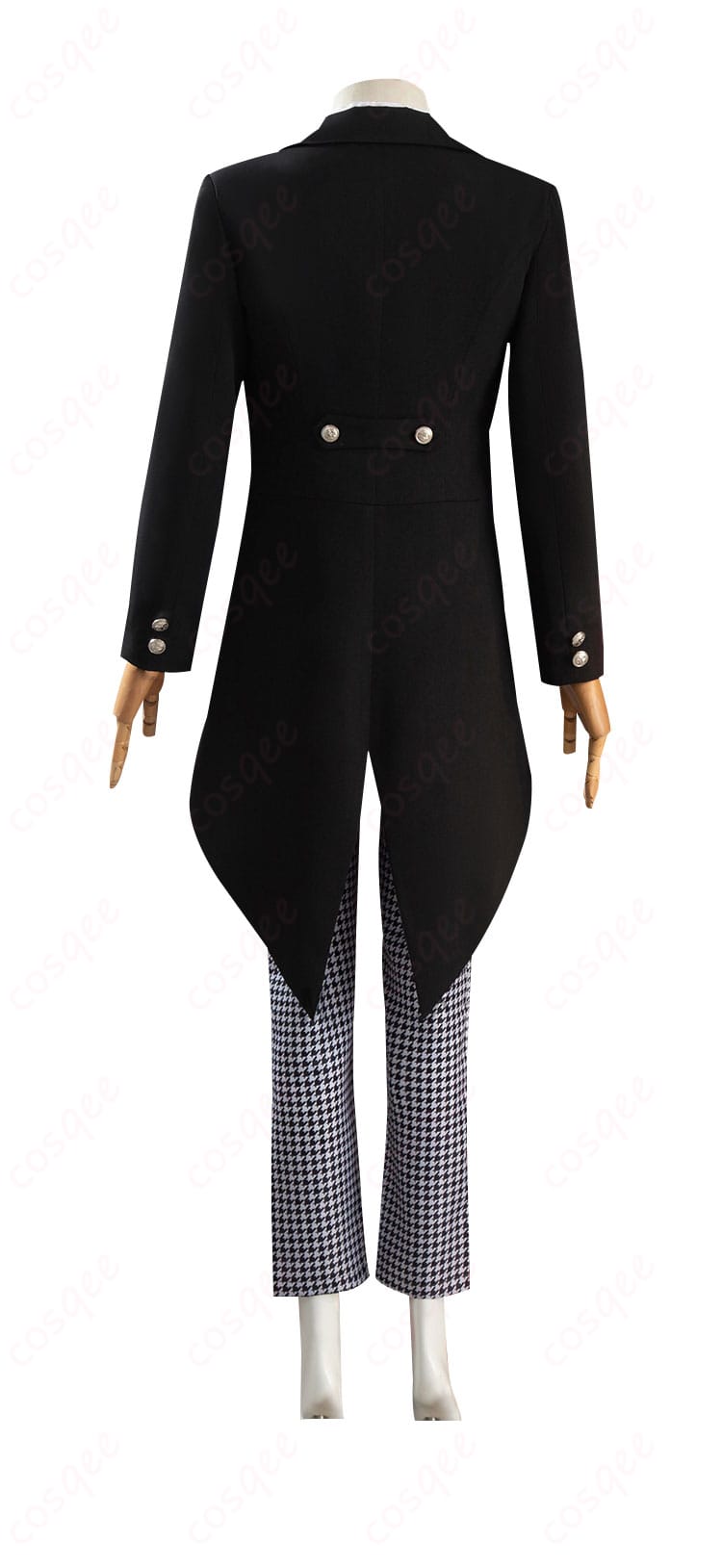 エドガー・レドモンドのコスプレ衣装背面、ディテールまで再現