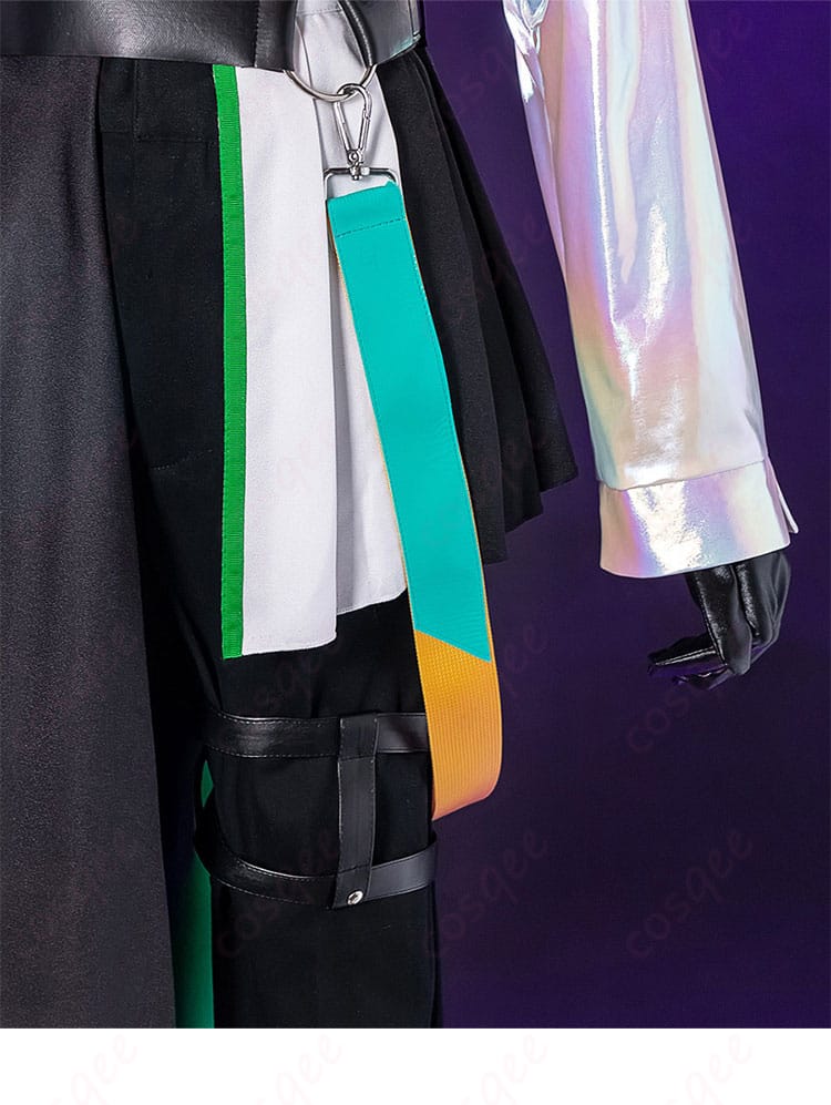 サイバーパンクデッドボーイ衣装の脚部と袖口のディテールに焦点を当てた画像。