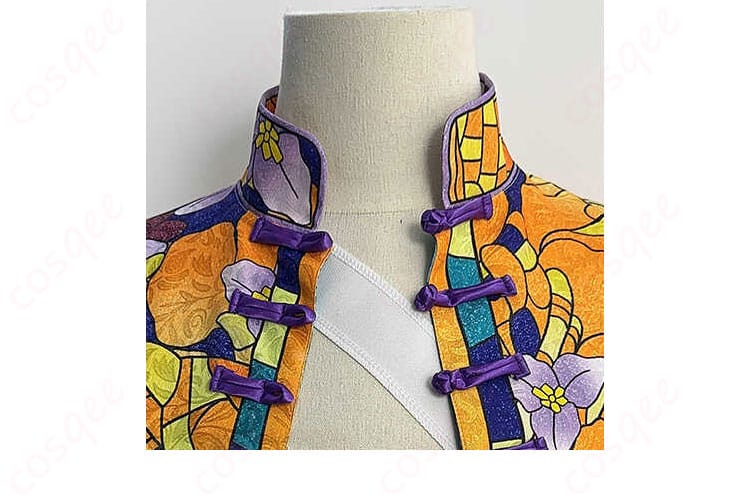 コスプレ衣装 领口装飾ディテール 精緻な刺繍とデザイン