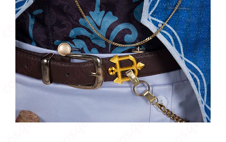 衣袖及び背面装飾詳細画像(衣袖と背面部分の装飾ディテール。精巧な縫製と装飾でキャラクターの特徴を表現。)