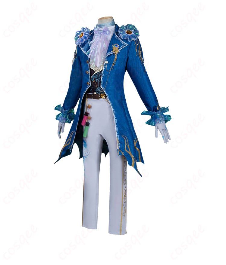 コスプレ衣装の背面画像。背中の装飾とアクセントが強調されています