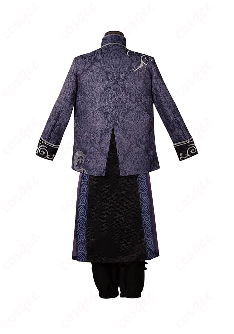 白黒無常コスプレ衣装の背面。背中の装飾と衣装全体の美しいシルエットが魅力。