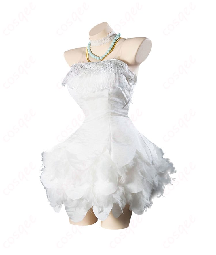 パンティコスプレ衣装の側面。スタイリッシュなラインとディテールが際立つ衣装。