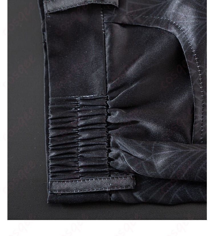 納棺師(イソップ・カール) コスプレ衣装 ズボンの詳細 デザインとフィット感