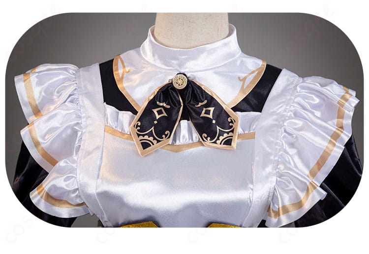 領結装飾の詳細画像。衣装の重要なアクセサリーがきれいに見えるよう撮影されています。