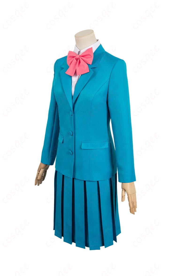 黒沼爽子のコスプレ衣装の側面。着心地の良さを重視したデザイン。