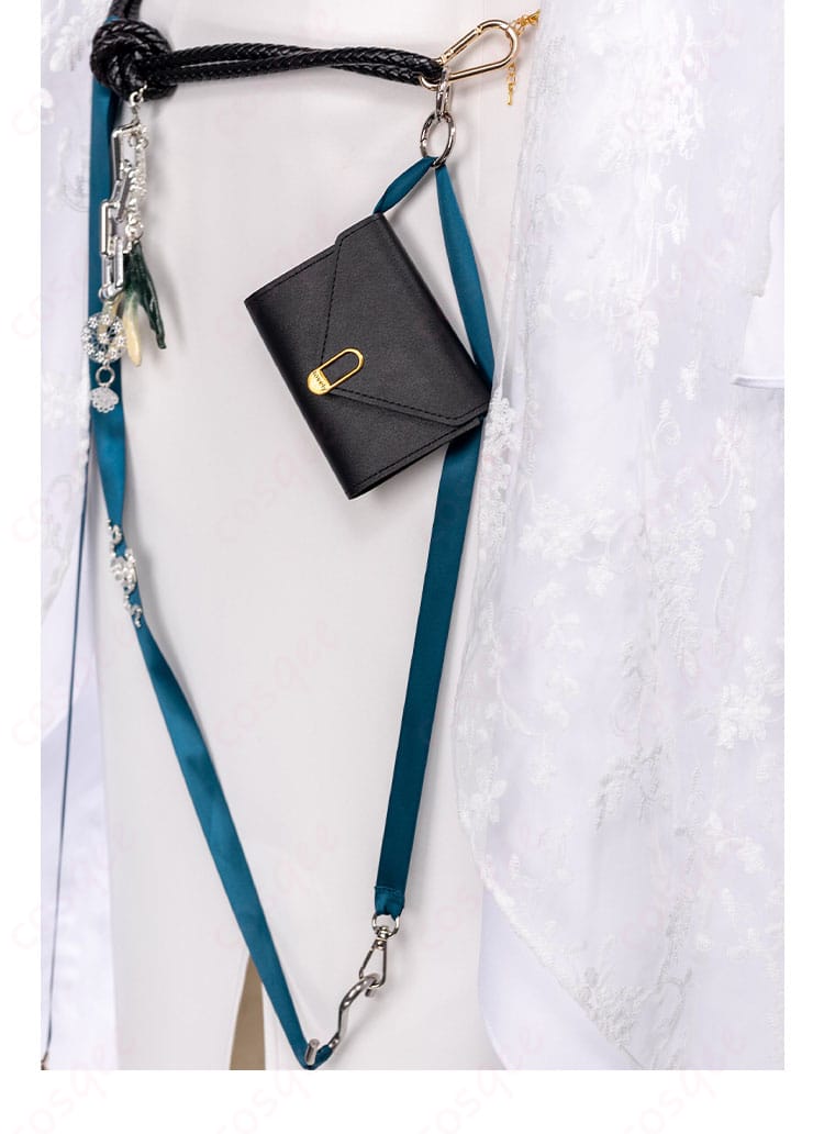 コスプレ衣装の腰間装飾ディテール