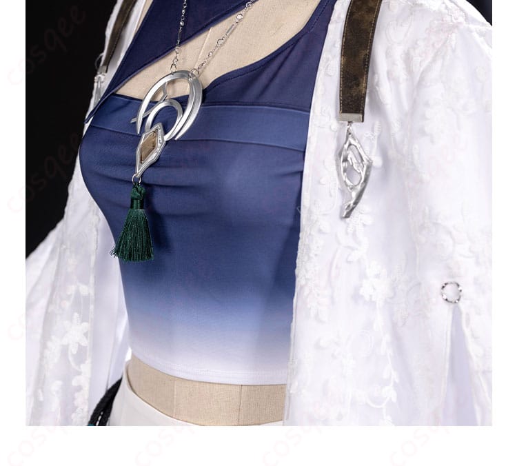 コスプレ衣装の側面衣襟装飾ディテール