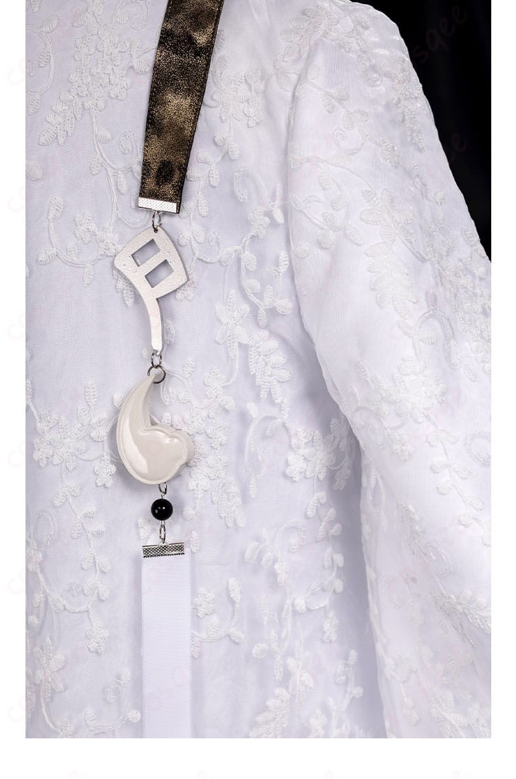 右肩帯装飾 背面ディテール