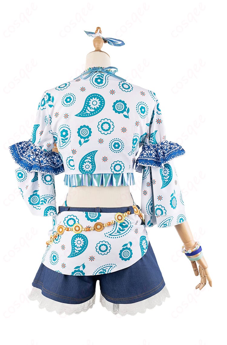 背面デザイン、夏めきペインのコスプレ衣装の全体像