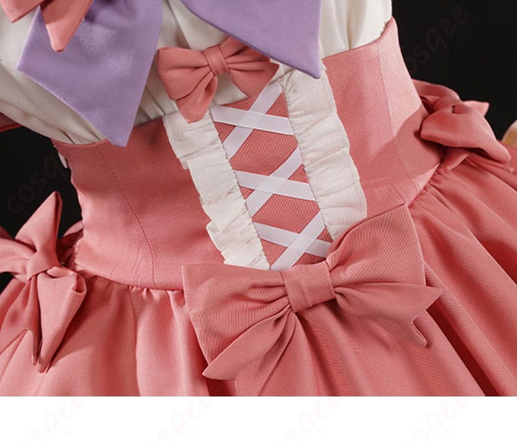 リリー・バリエル コスプレ衣装の腰腹装飾ディテール画像