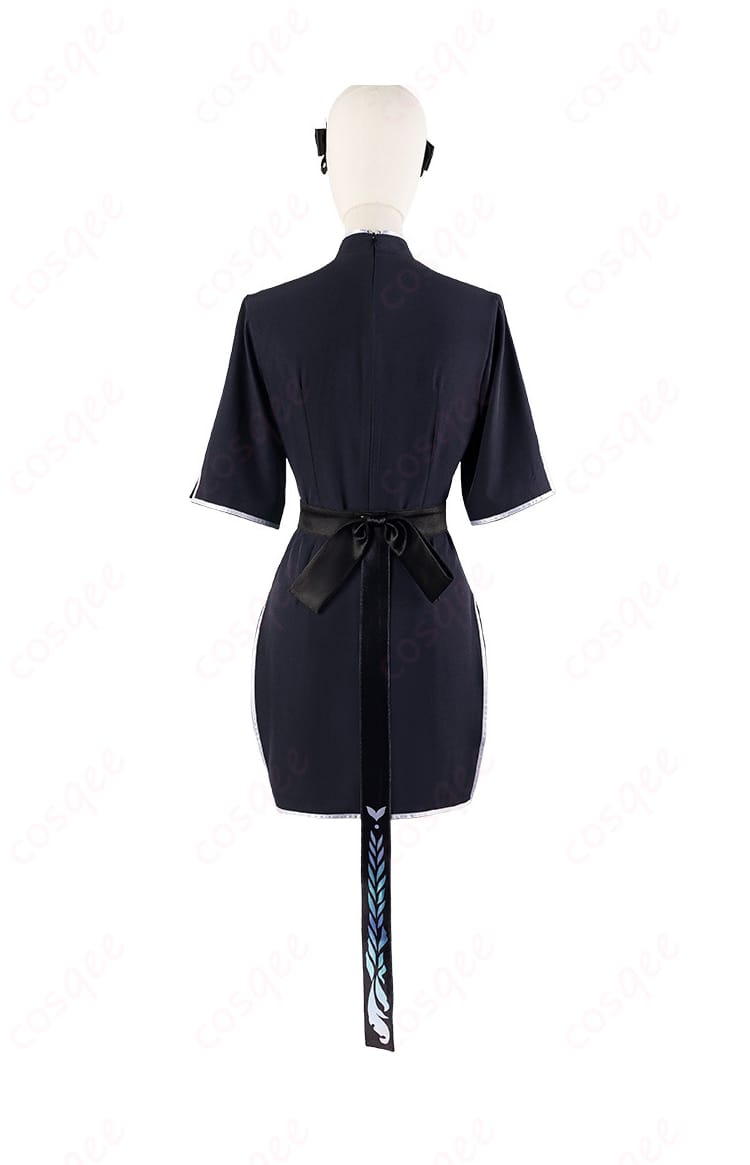 春原シュン(幼女)のコスプレ衣装、背面の画像