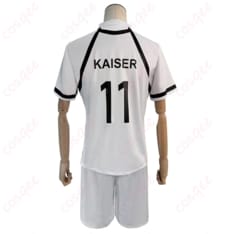 ブルーロック ミヒャエル・カイザーのユニフォーム風コスプレで躍動感ある一枚を - 2枚目の画像（サムネイル）