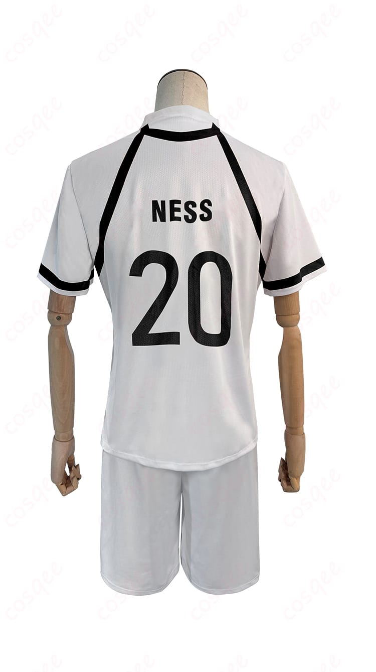 アレクシス・ネス コスプレ衣装ユニフォームの背面画像。ブルーロックのユニフォーム背面ディテールを鮮明に再現。コスプレイベントにぴったり。