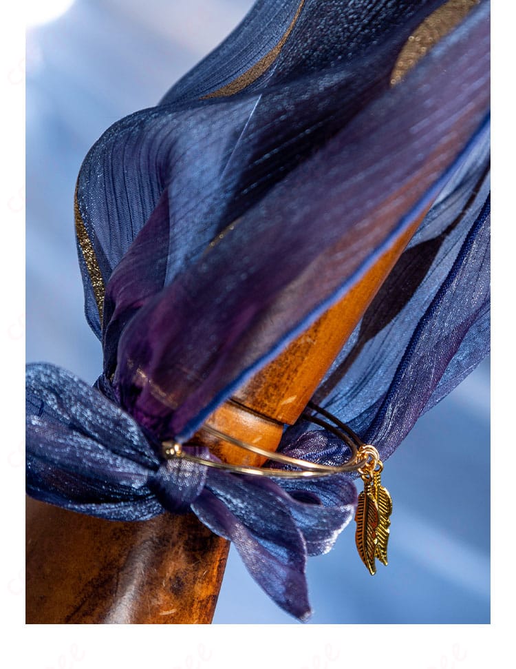 袖口装飾のディテール、漁師(グレイス)の衣装の華やかさ