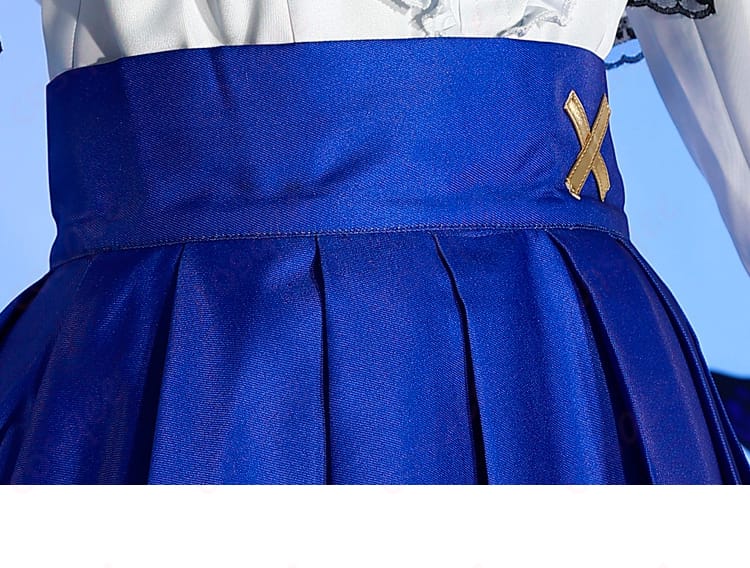 エリーラ・ペンドラ コスプレ衣装の群頭腰部装飾の詳細。豪華な装飾が特徴。