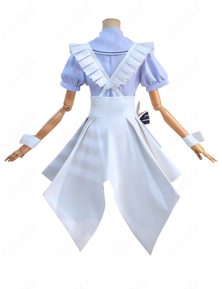 後ろ姿をしっかり再現した香風智乃コスプレ衣装。バックスタイルも見逃せないポイント!