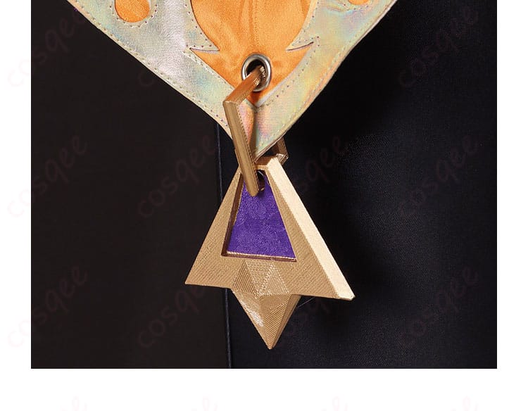 セトス コスプレ衣装のアクセサリー部分の詳細。全体のバランスを整える重要なポイント。