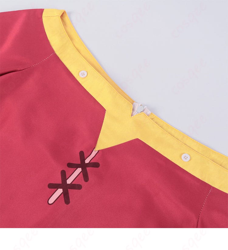 衣服の襟部分の装飾。細かい刺繍とデザインが忠実に再現されています。