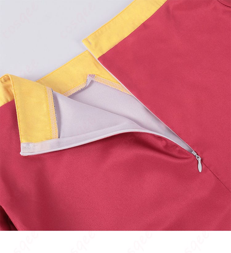 コスプレ衣装の衣链ディテール。スタイルを引き立てる重要な部分です。