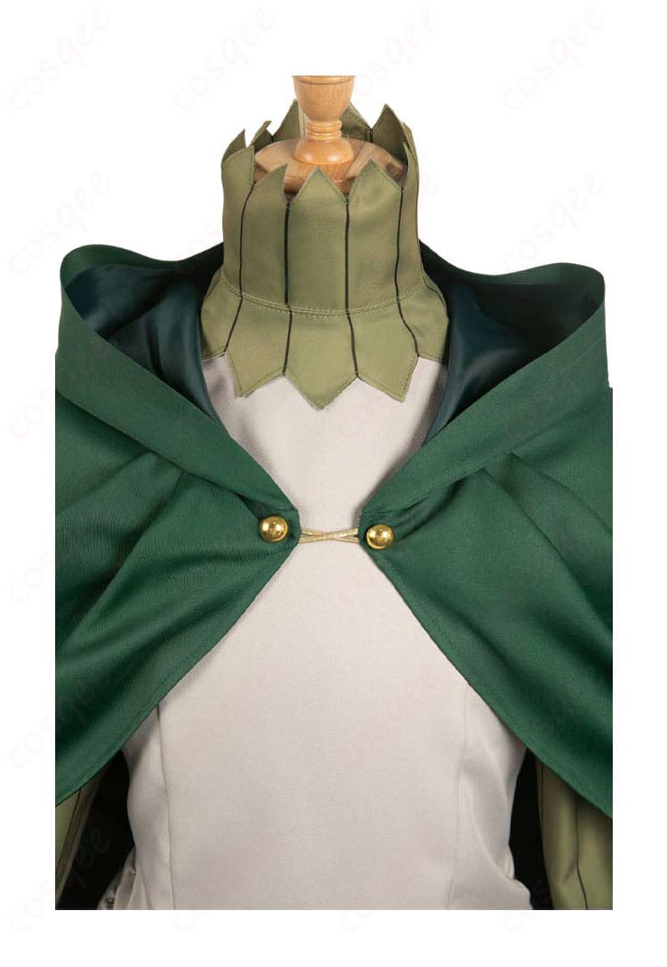 ミスルンのコスプレ衣装の領口部分の装飾ディテール。精巧な刺繍や装飾が特徴です。