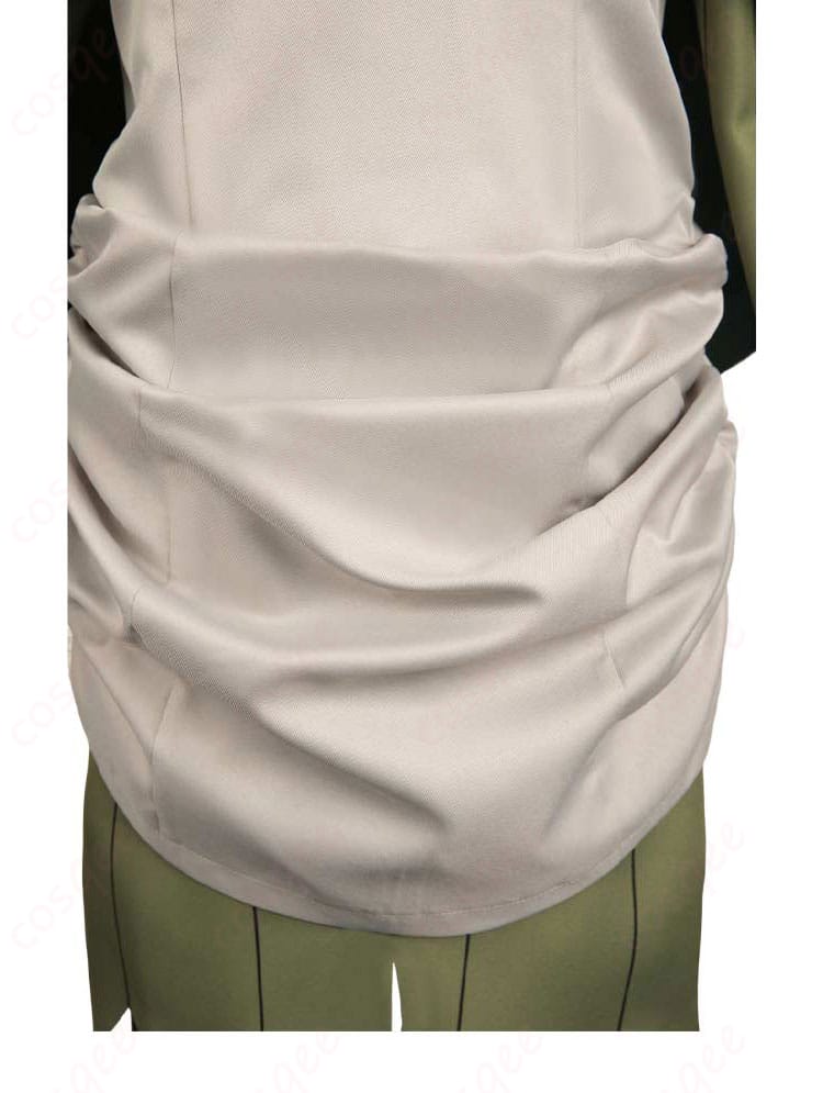 ミスルンのコスプレ衣装の衣襟部分の装飾ディテール。繊細なデザインが魅力的です。