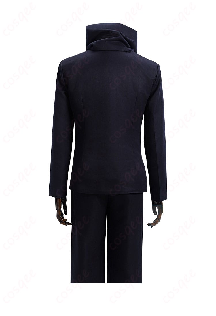 呪術廻戦 狗巻棘 コスプレ衣装 背面画像。衣装の背面ディテールとスヌードの装飾が確認できる。