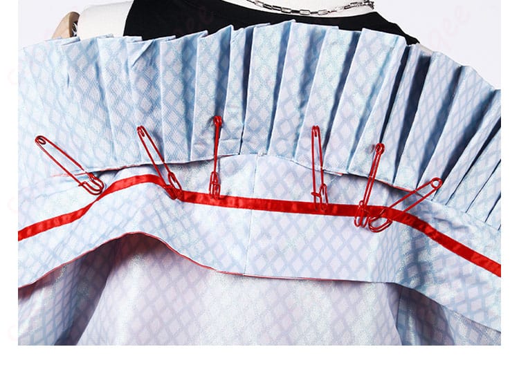 ビアンカ コスプレ衣装 背面装飾細部。背面部分の装飾ディテールを忠実に再現した画像。