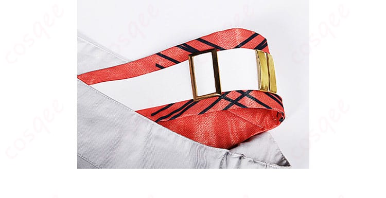 ビアンカ コスプレ衣装 腰帯装飾細部。ビアンカの衣装における腰帯部分のデザインを詳細に見せた画像。