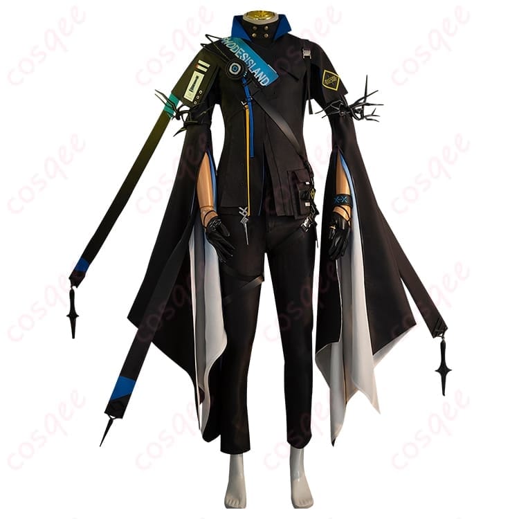 アークナイツのロゴスを端正に再現する重厚レイヤードのコスプレ衣装 - 1枚目の画像