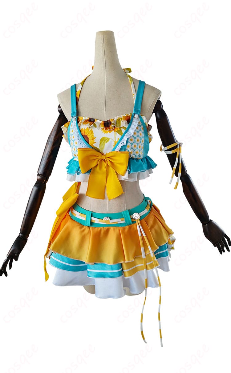 商品正面の写真。ラブライブ!星空凛のコスプレ衣装の全体像を確認できます。衣装の詳細やデザインがわかりやすいです。