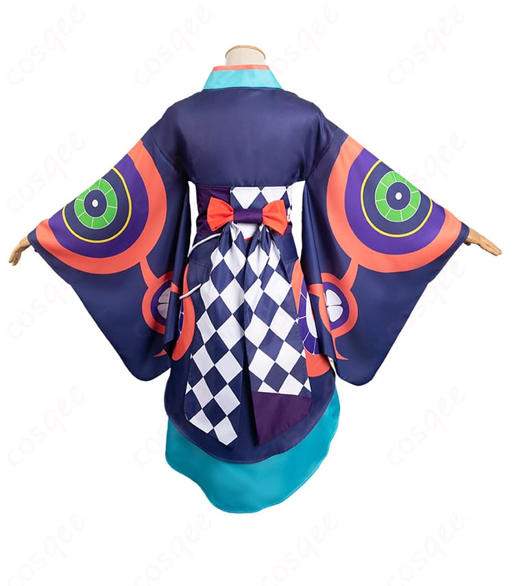 商品背面のコスプレ衣装画像。背部の蝶結びなど、細部の装飾が忠実に再現されている。