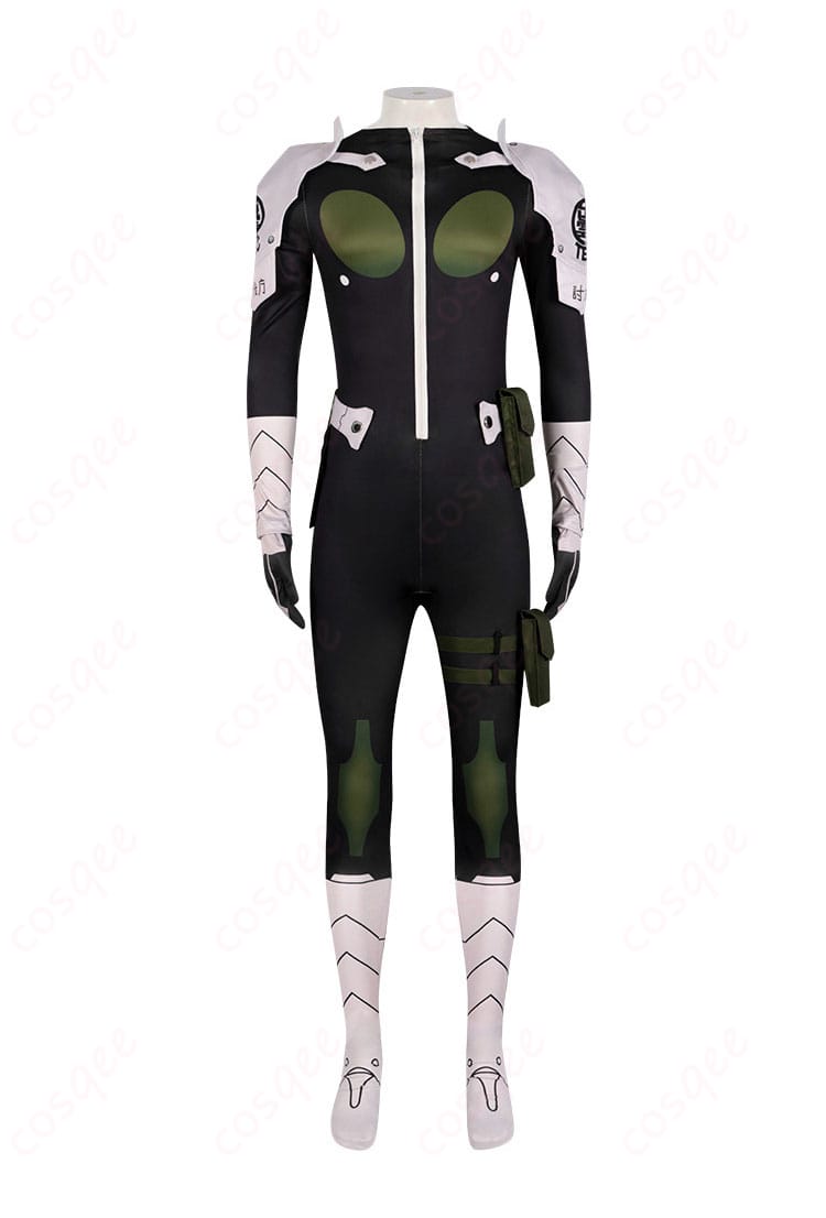 日比野カフカのコスプレ衣装の正面がよく見える画像。高い再現度が特徴です。