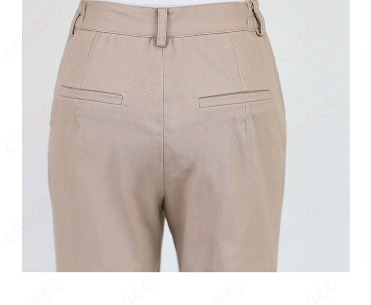 ズボンの背面、N(エヌ)コスプレ衣装のズボン後ろ側のディテール