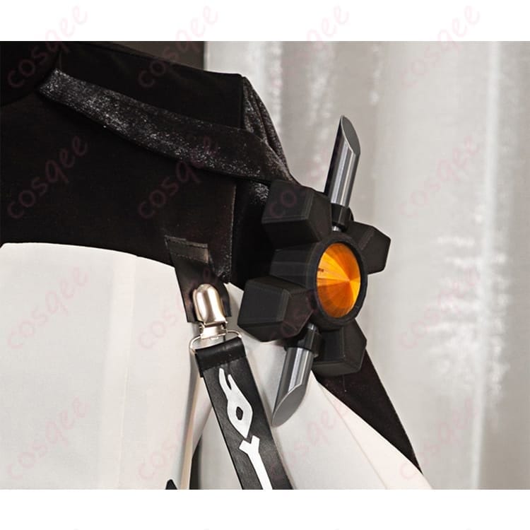 アークナイツ テレジアの荘厳な装いを楽しむコスプレ衣装｜写真映えと装飾美が魅力 - 5枚目の画像