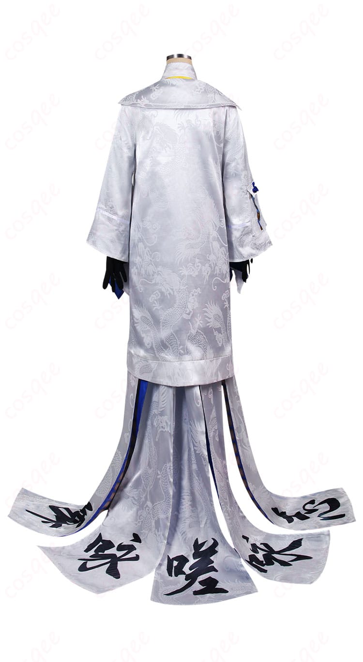 アークナイツ リィンのコスプレ衣装背面の詳細。美しいデザインで、ゲームキャラクターを忠実に再現。