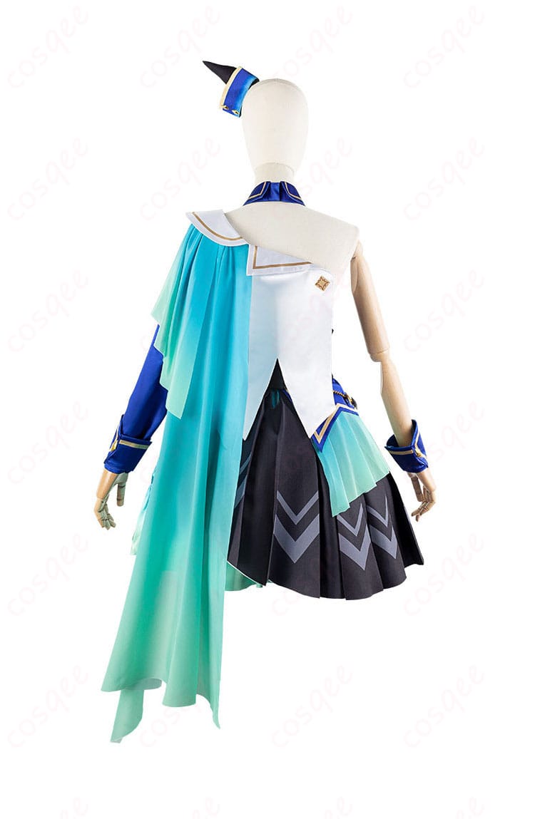 ウマ娘 ヴィルシーナ コスプレ衣装の背面写真