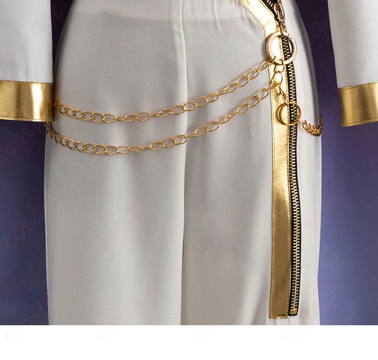 腰に付けられたチェーンの装飾詳細。リンの衣装に欠かせないアクセサリー部分です。
